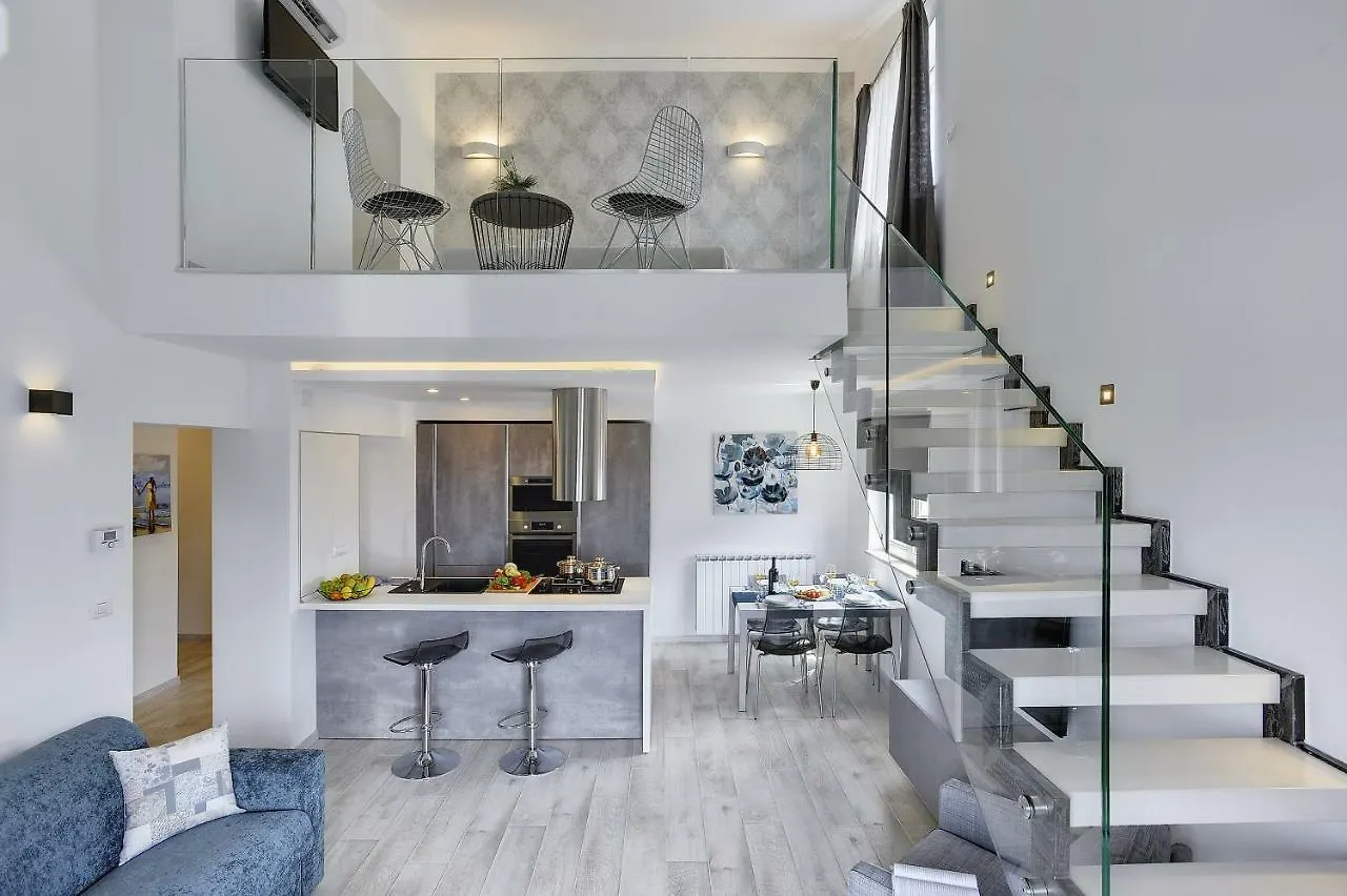 Gallery Apartment Pula