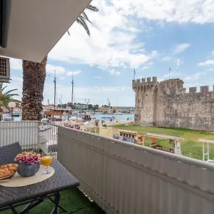 Bella Vista Kth Apartment Trogir