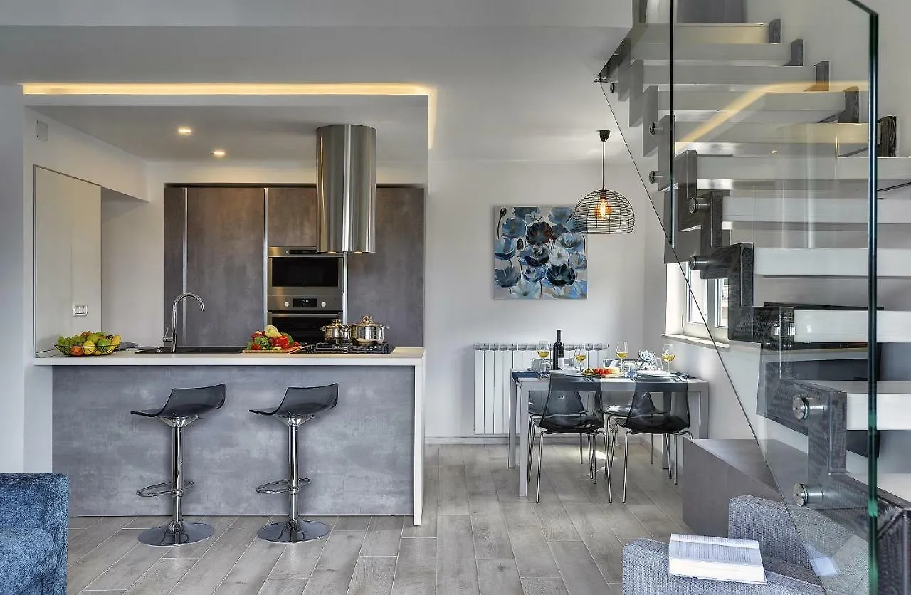 Gallery Apartment Pula 0*,  Croatia