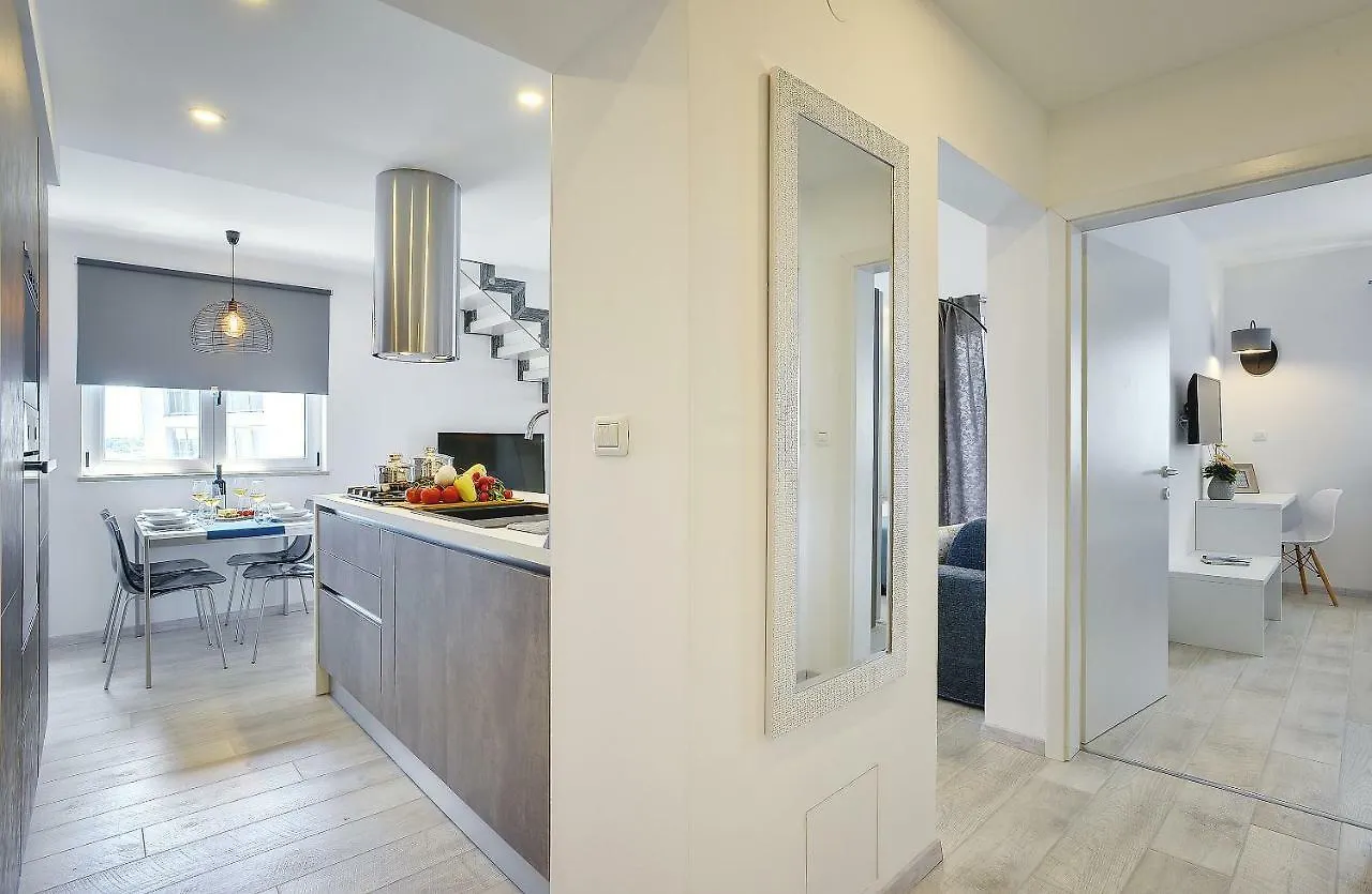 Gallery Apartment Pula