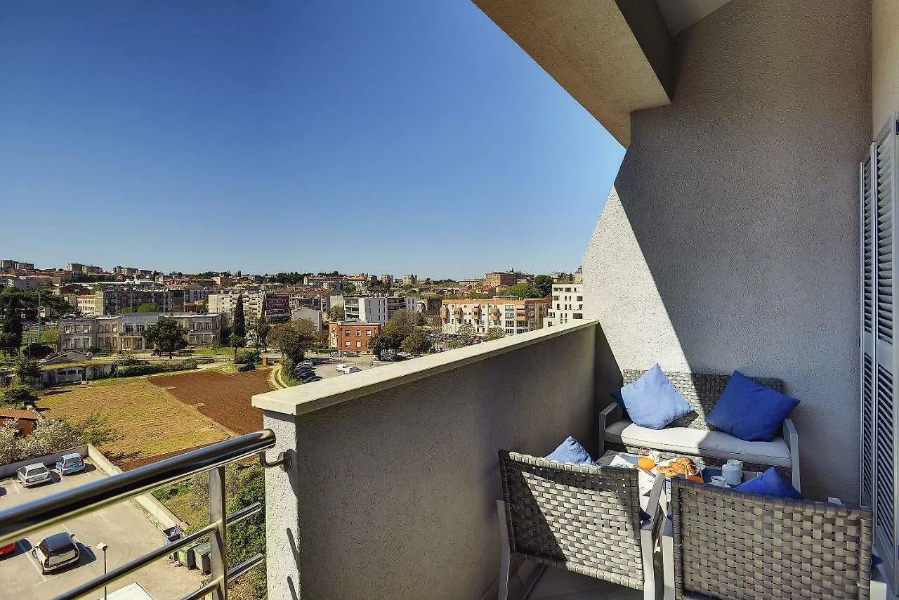 Gallery Apartment Πούλα